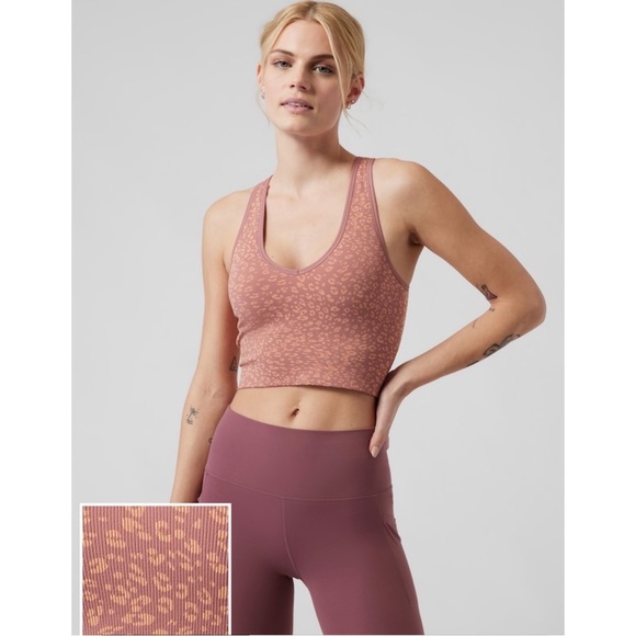 Athleta Tops - NWT! Athleta Aurora Seamless Crop Rib Tank - Size XS